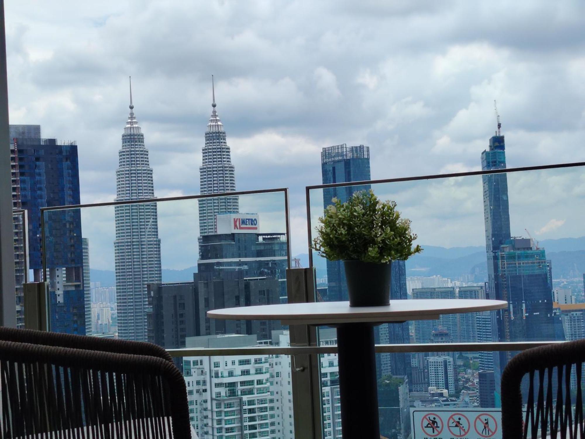 Agile Residences By Luna * Kuala Lumpur